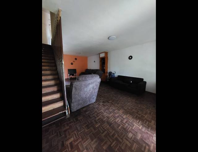 2 BEDROOM TOWNHOUSE FOR SALE IN BRAKPAN CENTRAL